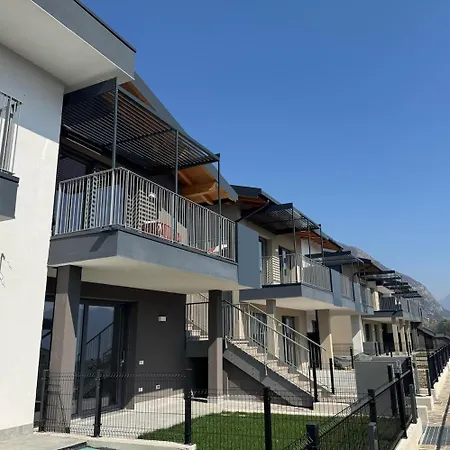 Brighter Days - Two-room With View And Pool Apartment Predore